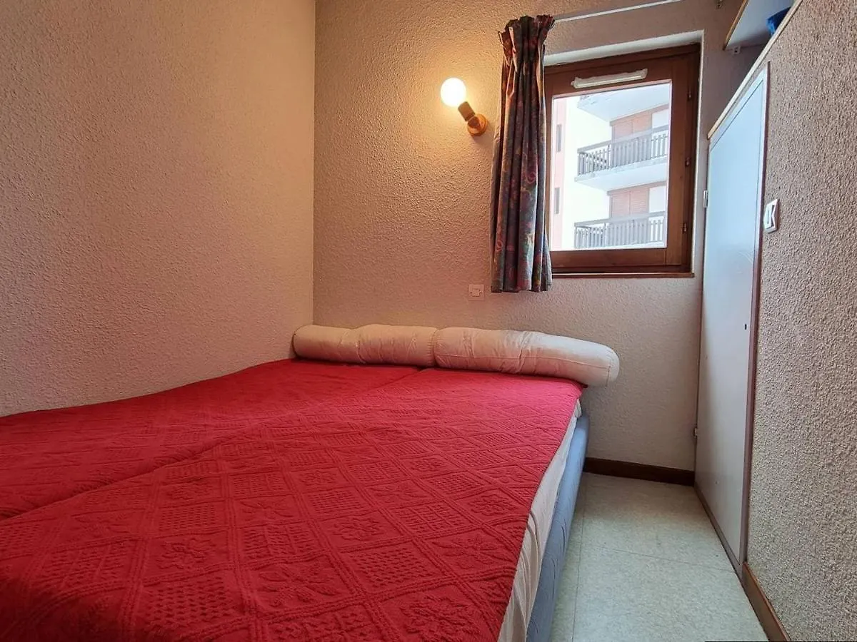 Appartement 2 Pieces Avec Coin Nuit, Balcon Expose Sud-Ouest, Parking Gratuit, Proche Commerces Et Pistes - Fr-1-525-263 Saint-Étienne-en-Dévoluy 0*,  Francja